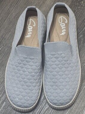 SAVVY Style Light Gray Slip-On Sneakers with Sparkle Womens Size 8
